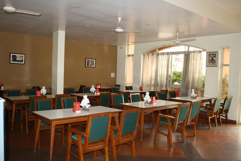 Tom'S Hotel