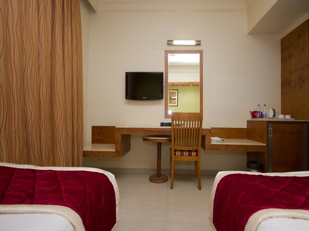 Hotel Oyo Indiranagar 100 Ft Road