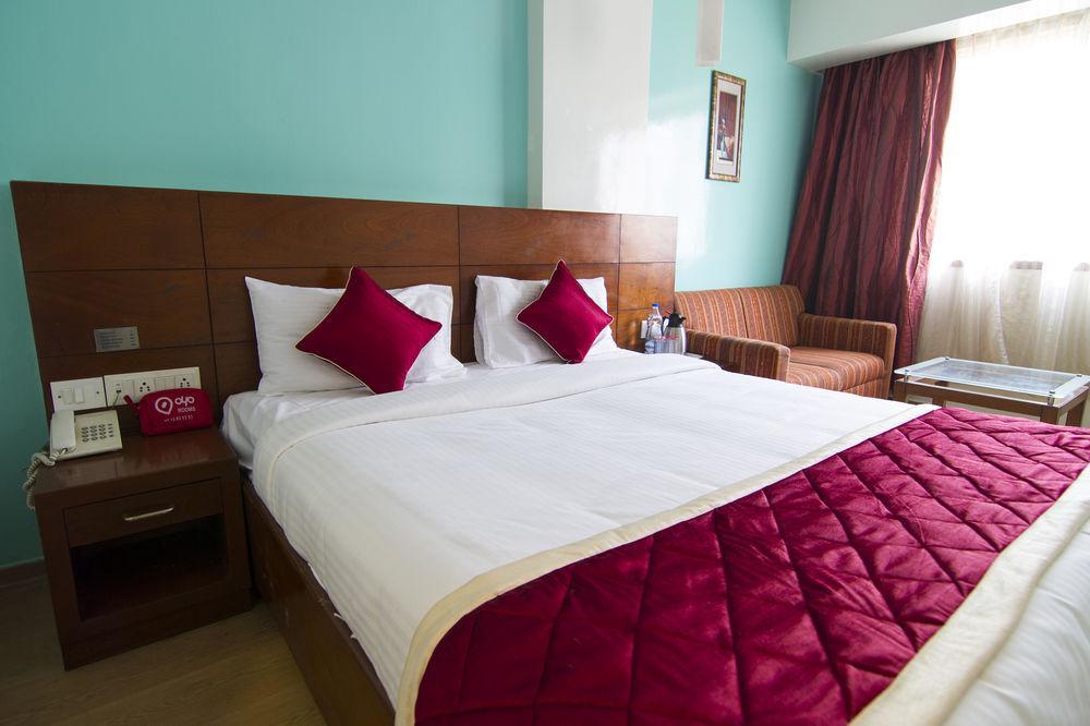 Oyo Indiranagar 210