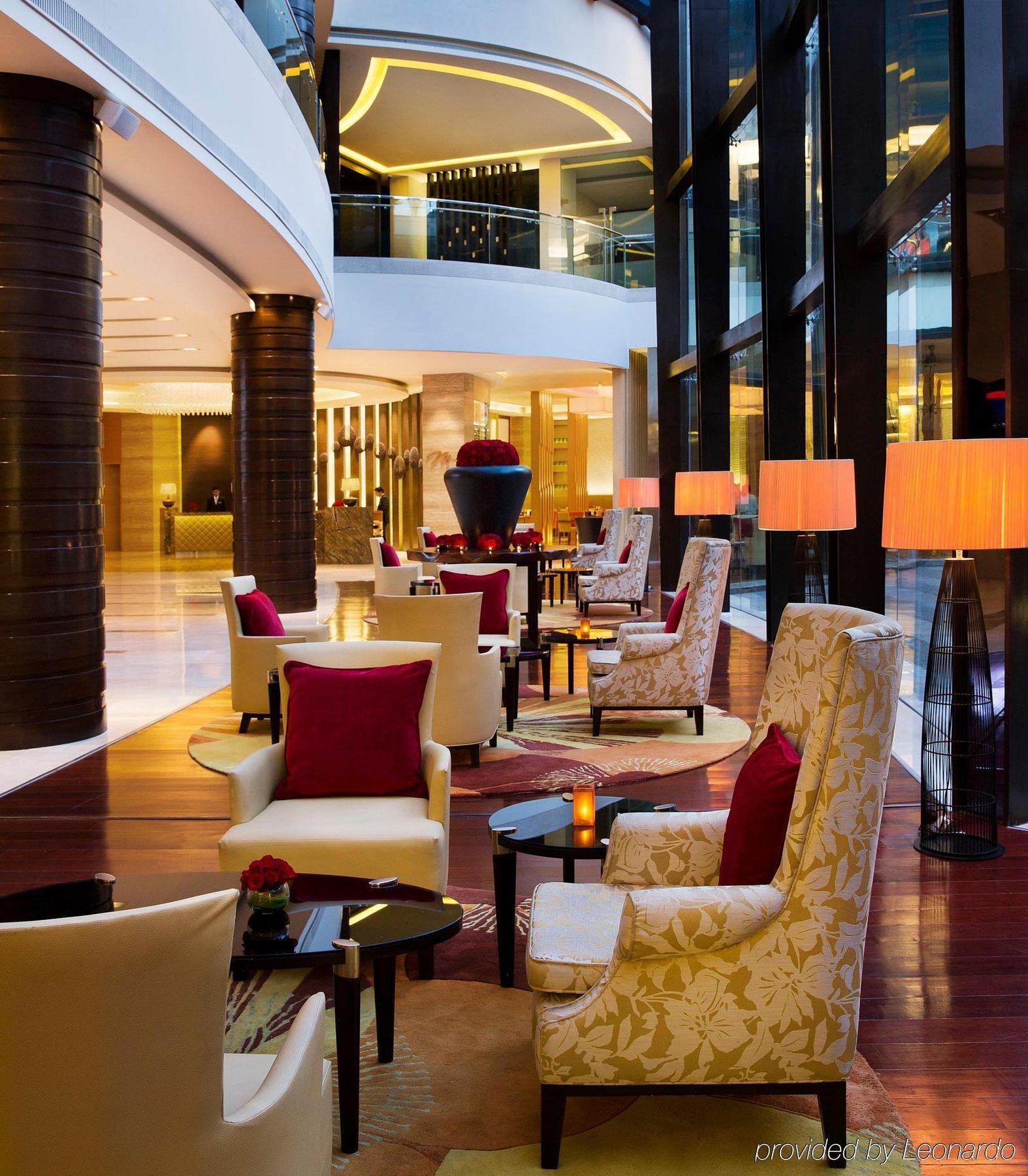 Hotel Marriott Whitefield 5*