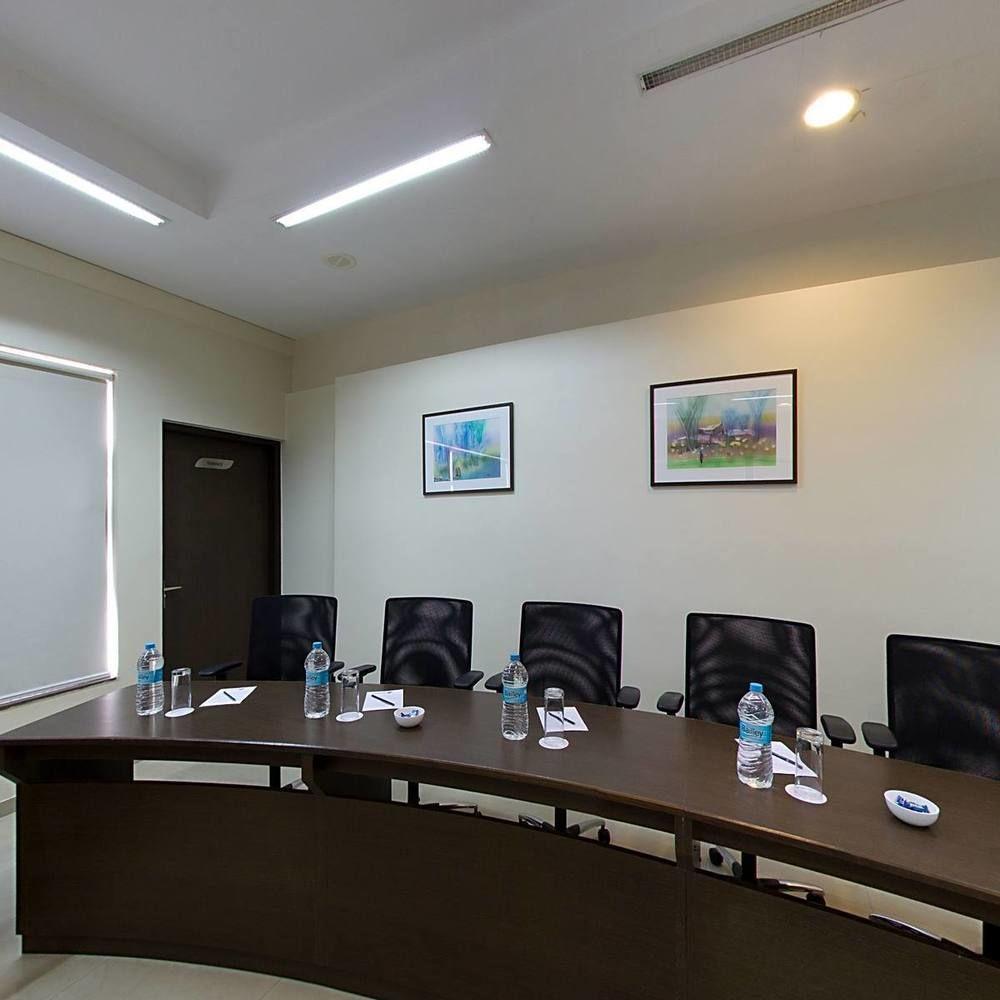 Aparthotel Pearl 3*