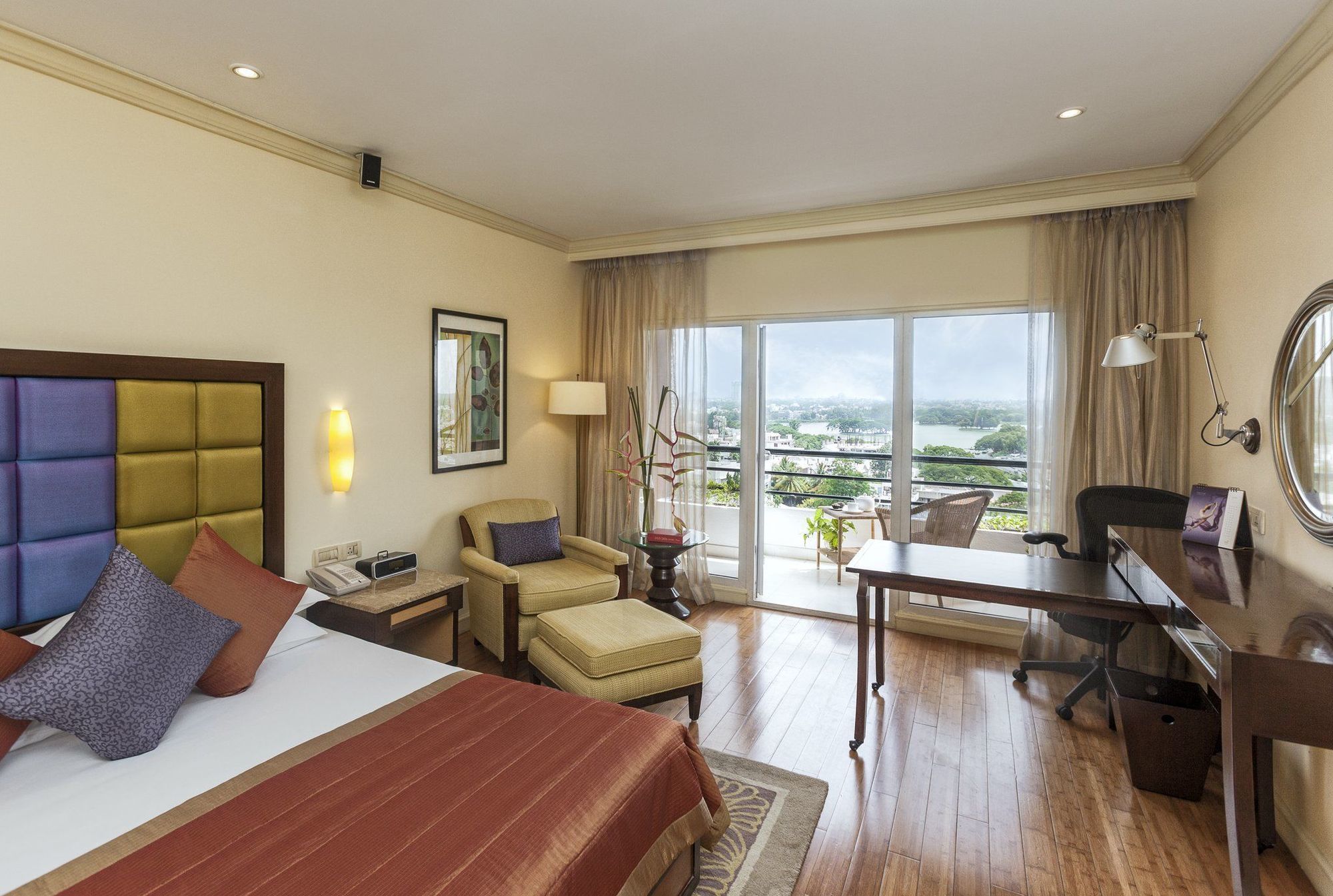 Hotel Taj Mg Road