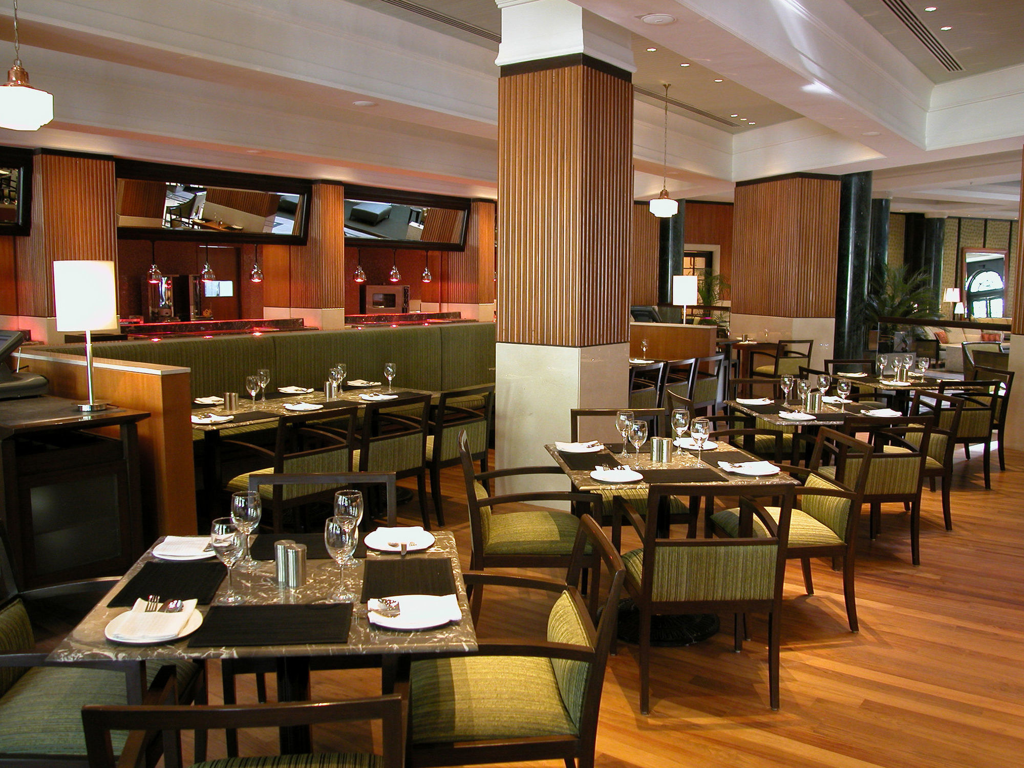 Resort Taj West End