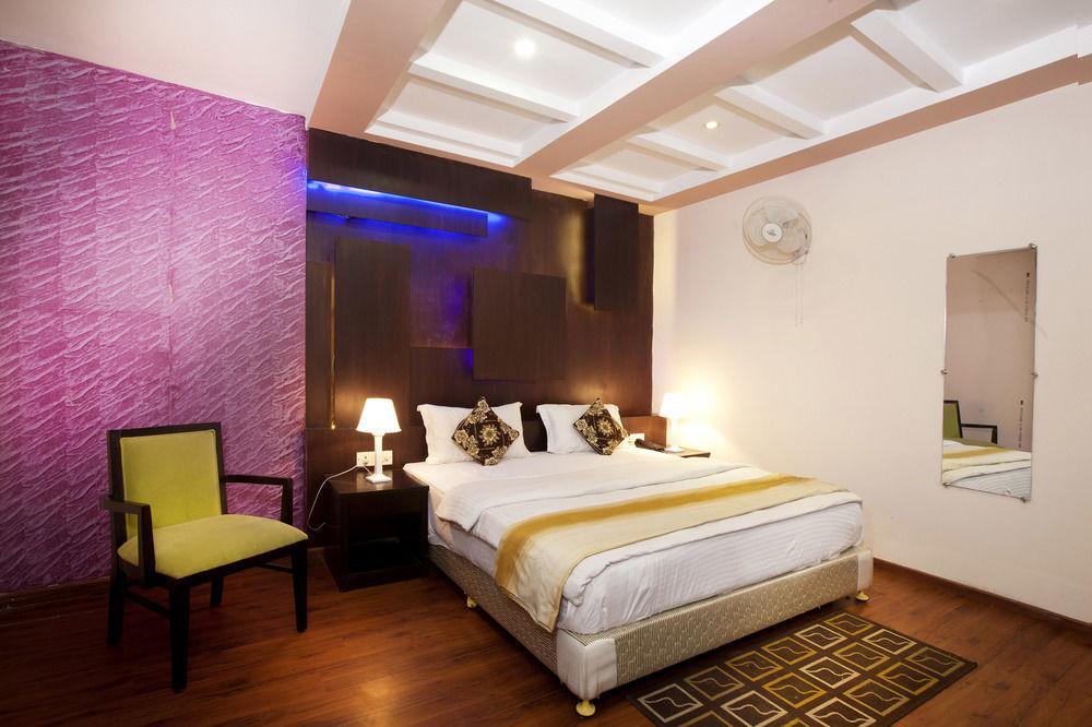Hotel Oyo Rooms-mg Road