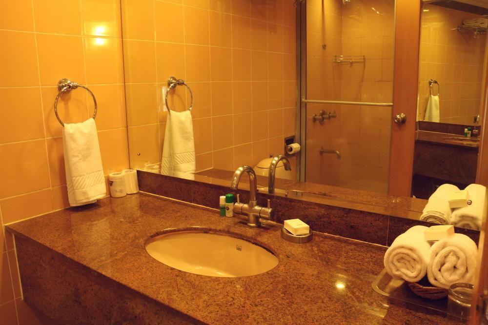 Capital O 333 Crystal Homes