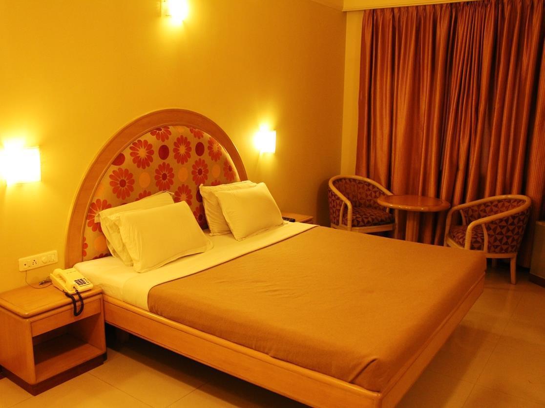 Hotel Capital O 333 Crystal Homes Bangalore