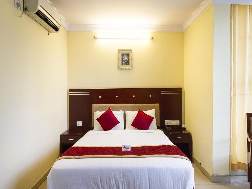 Hotel Fabhotel Barons Jayanagar