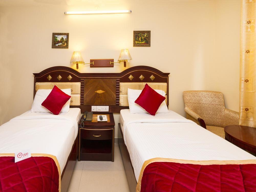 Hotel Fabhotel Barons Jayanagar 3*