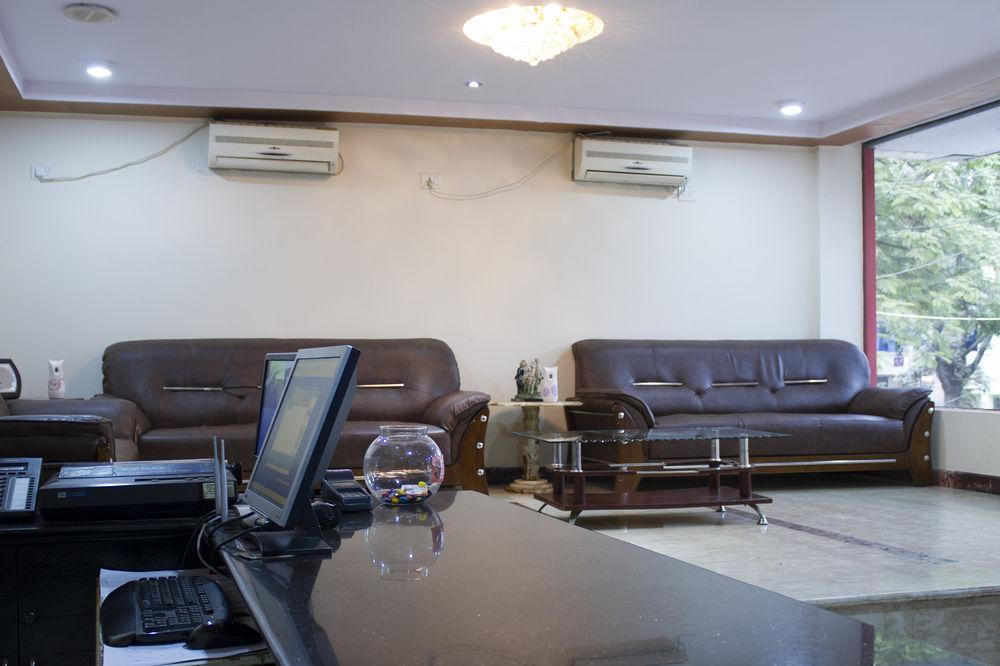 Hotel Fabhotel Barons Jayanagar Bangalore