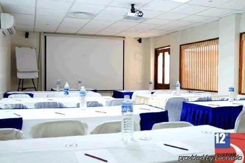 Hotel Upar Indiranagar Bangalore