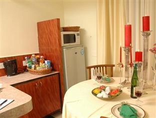 Hotel Istay Infantry Road