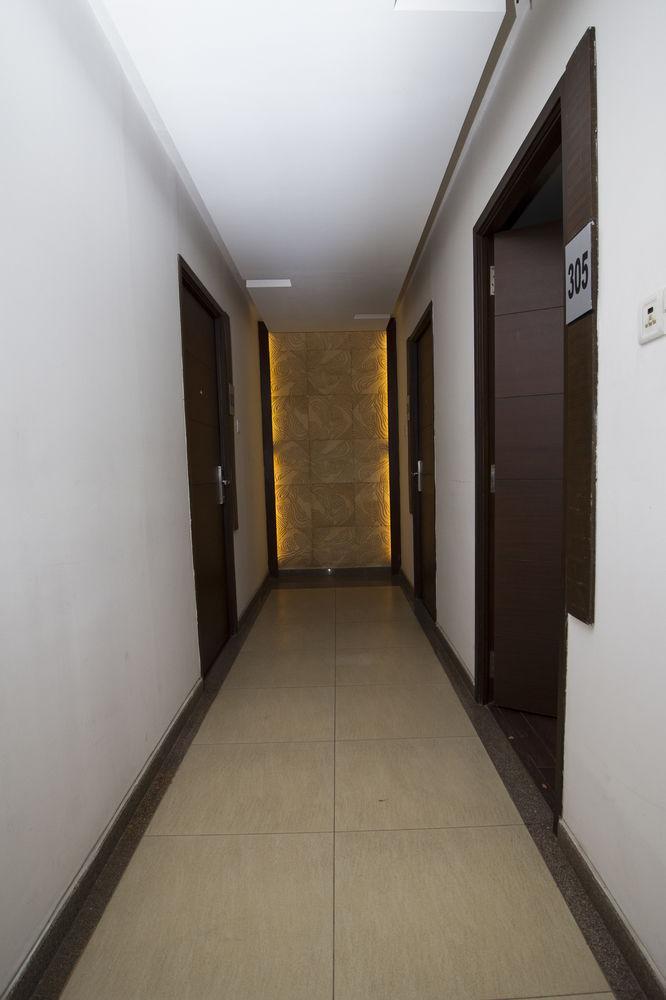 Oyo Jp Nagar Hotel