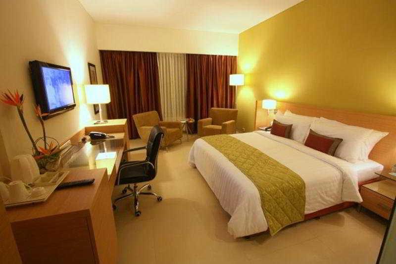 Hotel Radha Regent Electronic Bangalore