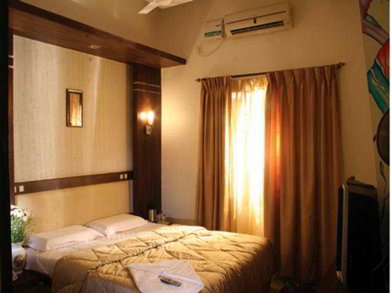 Golden Residency, Gandhi Nagar Bangalore
