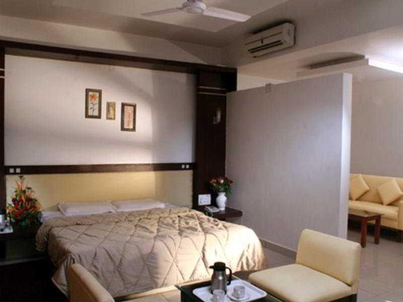 Golden Residency, Gandhi Nagar Hotel