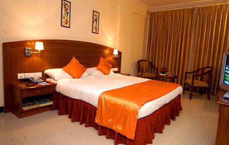 Aj International Hotel 2*