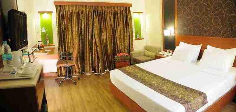 Hotel Comfort Vijay Residency 3*