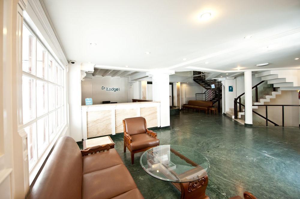 Paraag Hotel