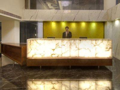 Monarch Brigade Road Hotel