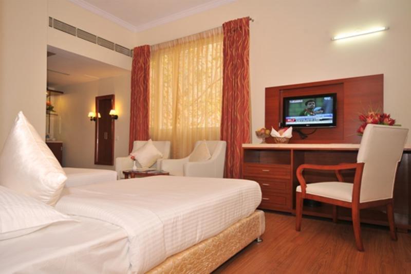 Hotel Paraag 3*