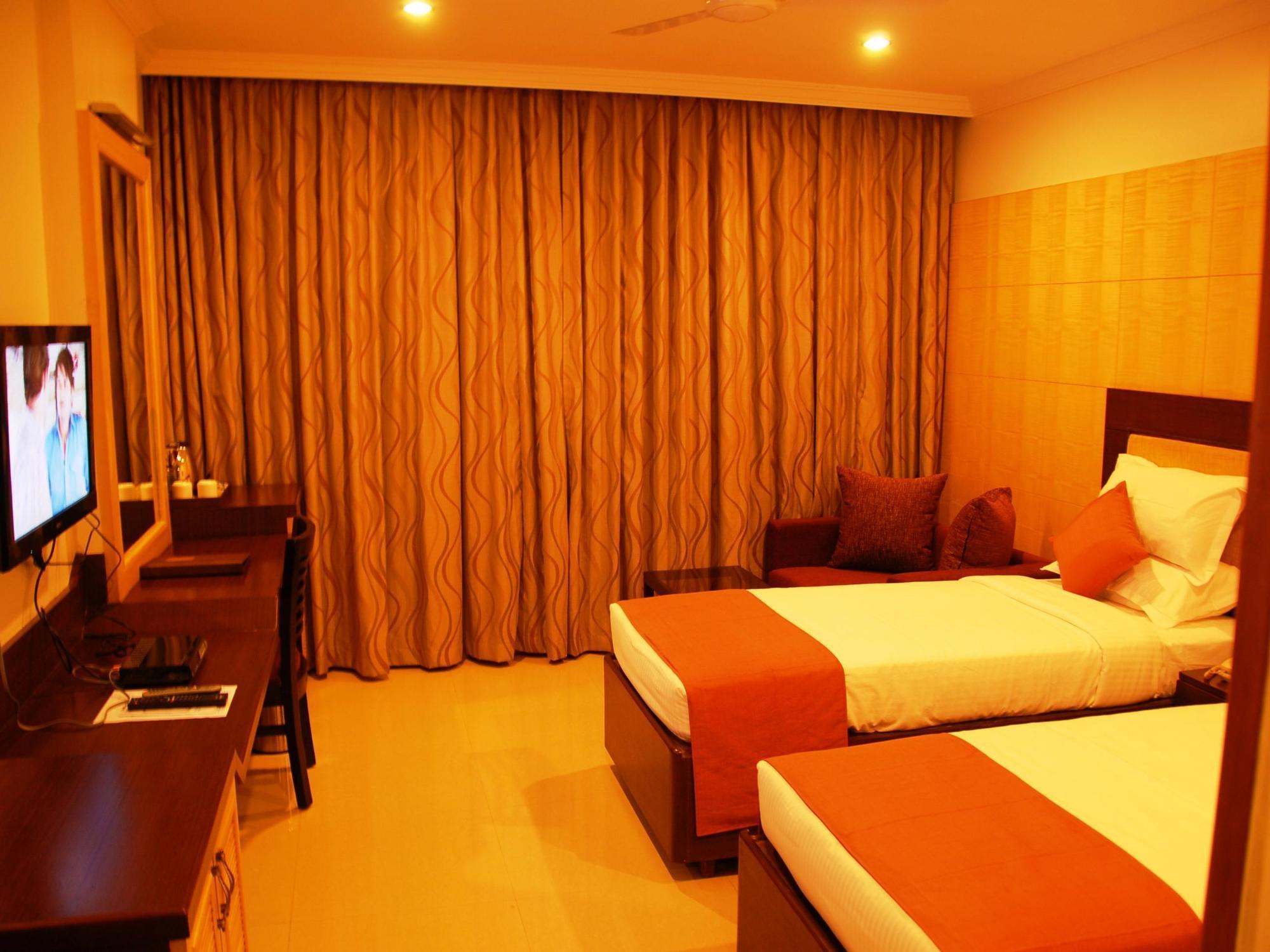 Meenal Hotel 3*