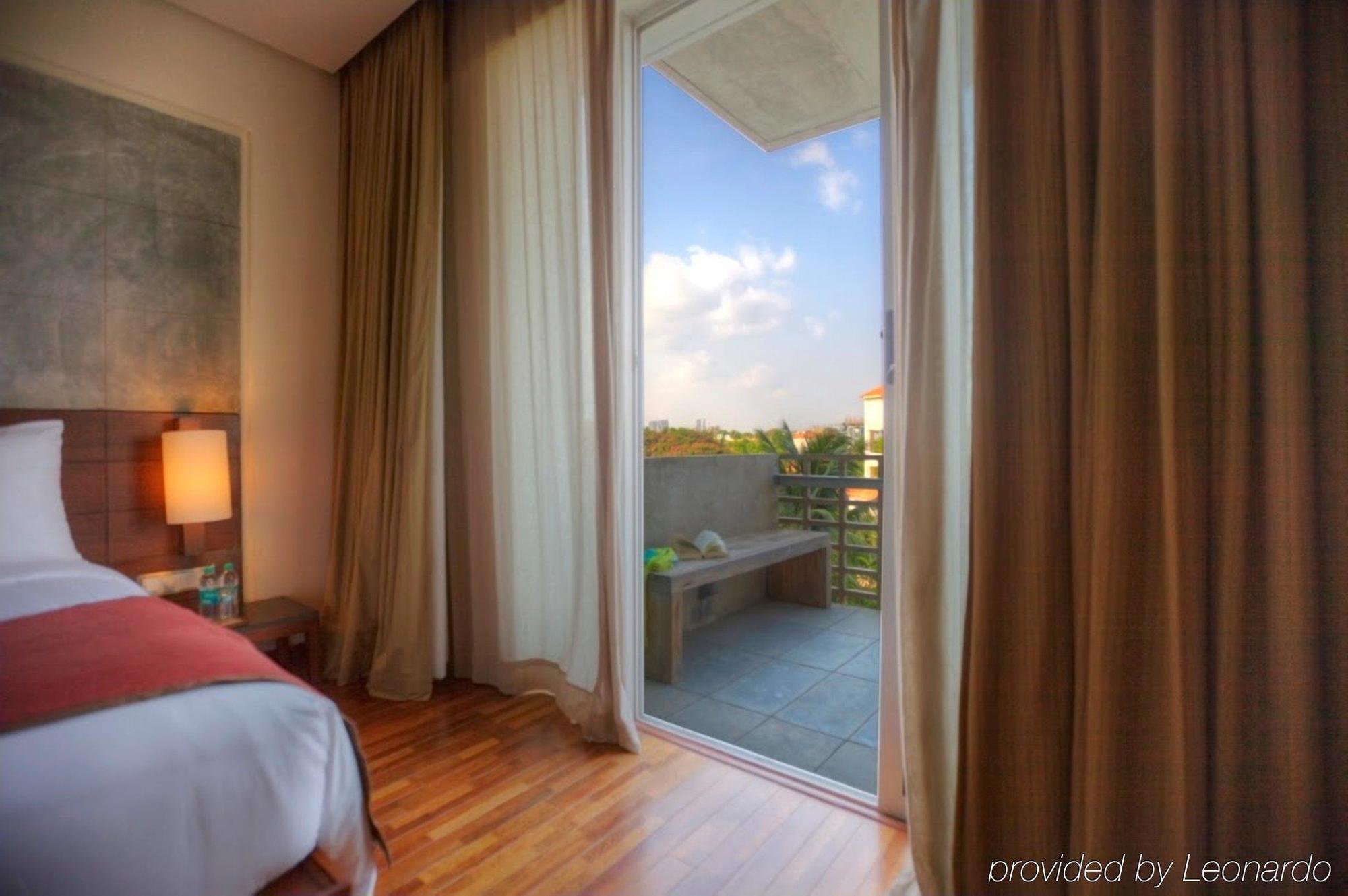 & Whitefield 4* Bangalore