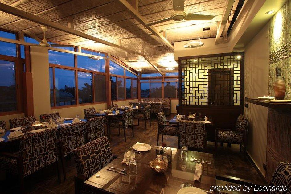 Lakeview Residences 3*