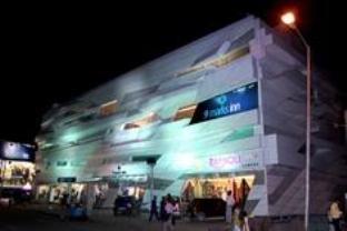 Hotel Treebo Trend Edge St Marks Road Bangalore