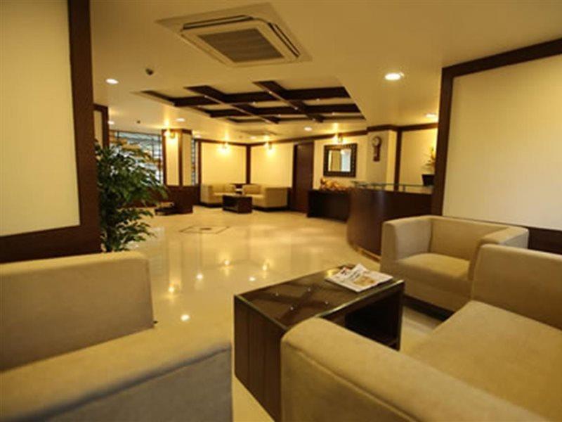Aparthotel Brunton Heights Executive Bangalore