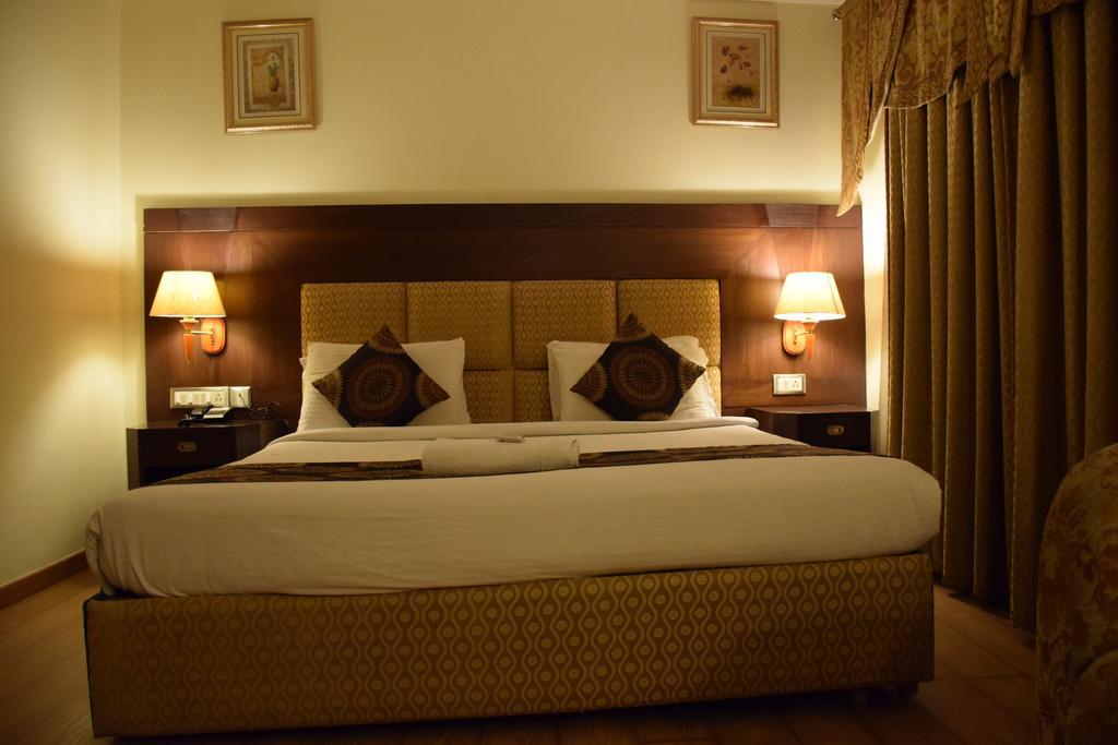 Brigade Royale Hotel