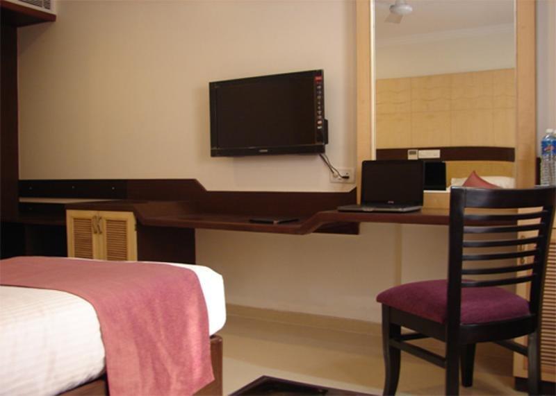 Meenal Hotel Bangalore