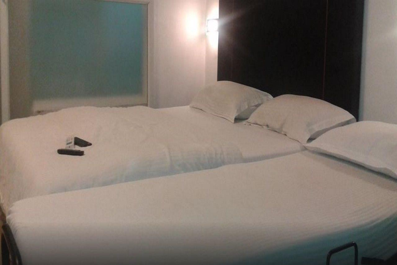 T.a.p. Gold Crest Hotel