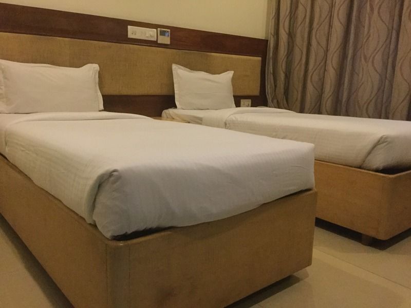 Meenal 3* Bangalore