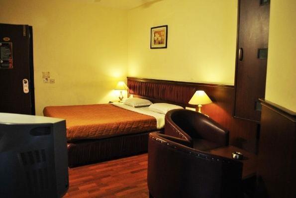Empire International Church Street Hotel 3*