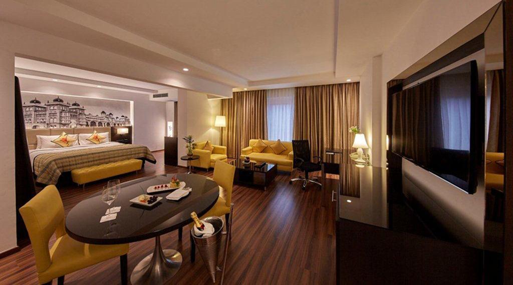 Hotel Royal Orchid 5*
