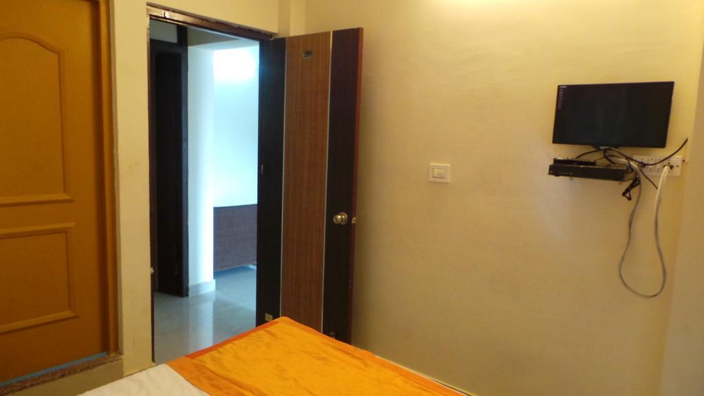 Villa Fabhotel Garden Deluxe Koramangala