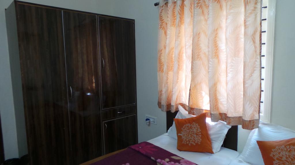 Fabhotel Garden Deluxe Koramangala * Bangalore
