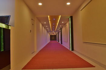 Fabhotel Berrys Marathahalli 3* Bangalore