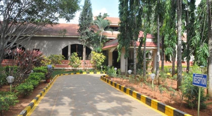 Resort Gold Coins Club & Bangalore