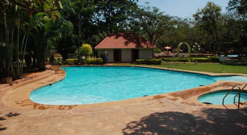 Gold Coins Club & Resort 4*