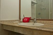 Hotel Oyo Premium Cunningham Road 3*