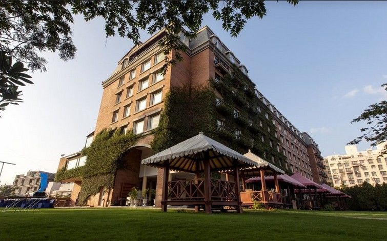 Royal Orchid 5*