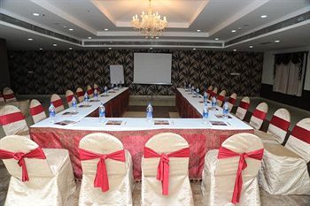 Treebo Crystal Castle 3* Bangalore
