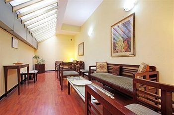 Hotel Mayflower Hayz Boutique 3*