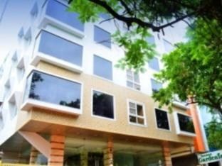 Sanman Gardenia Hotel 3*