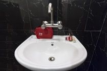 Oyo 18762 Vaishnavi Residency 3*