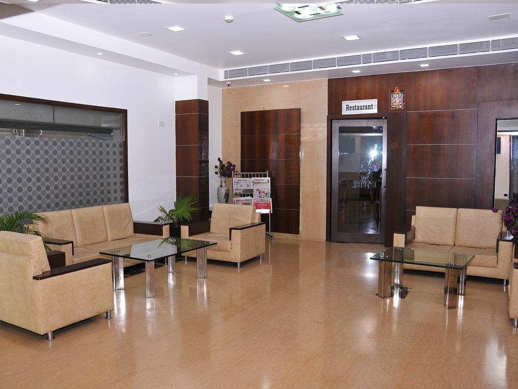 Hotel Meenal 3*