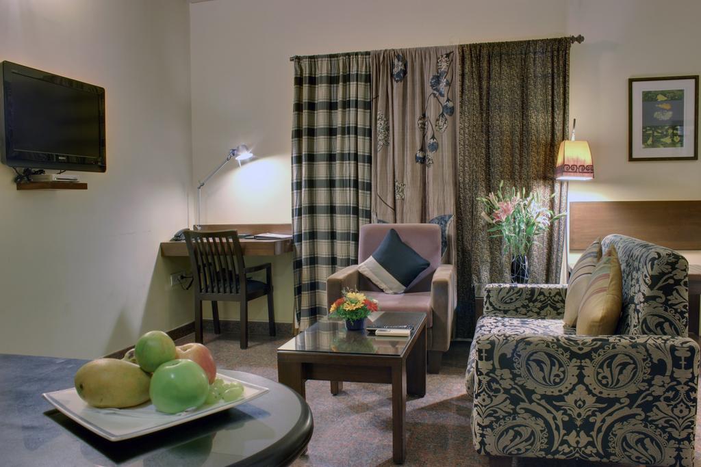 Justa Indiranagar Aparthotel 4*