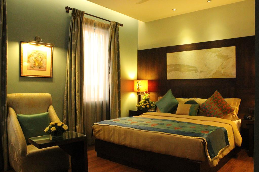Hotel Justa Mg Road