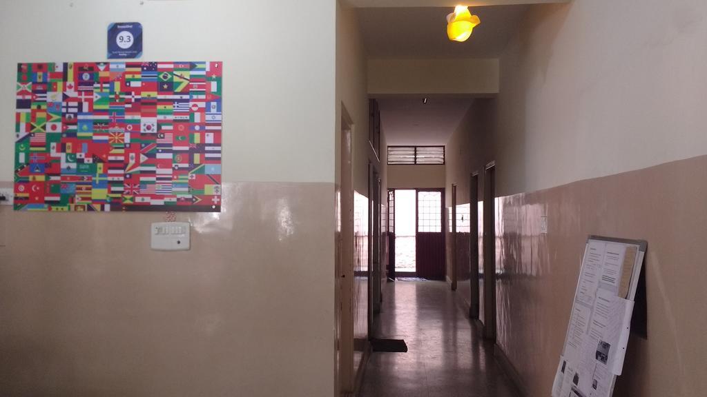 Snoozotel Hostel